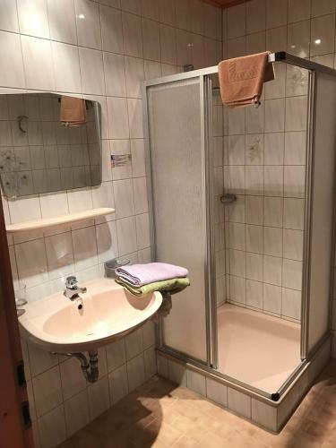 Posada Gasthof Zum Gamsj�ger