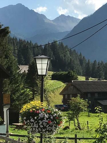 Posada Gasthof Zum Gamsj�ger