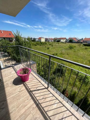 Luxuri�se Villa Nahe Wien 2201