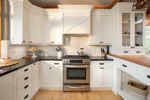 Hostal Lynn Duch Homes