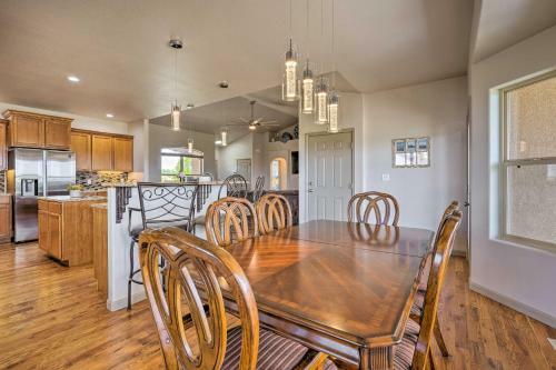 Pueblo West Home - Full Deck And Near Reservoir