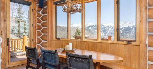 Campbell Peak Retreat By Exceptional Stays