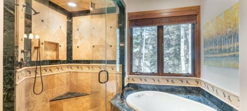 Aspen Grove Villa By Exceptional Stays