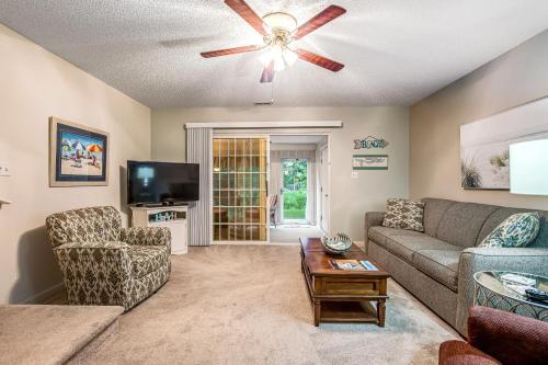 Bethany Meadows --- 38174 Beachwood Ct #17