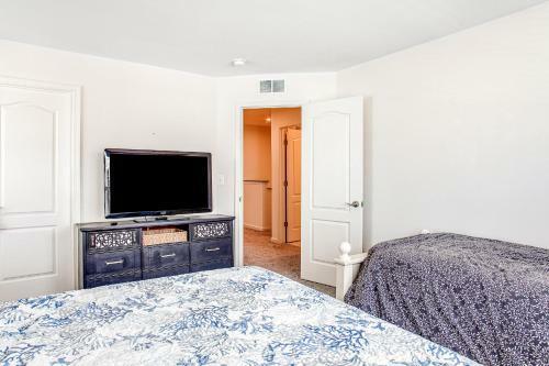 Bishops Landing --- 31449 Valley Green