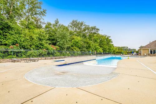 Bishops Landing --- 31449 Valley Green