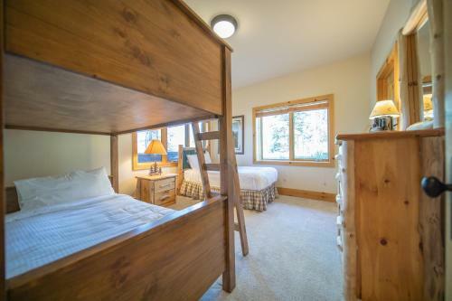 Goldenrod Home 6