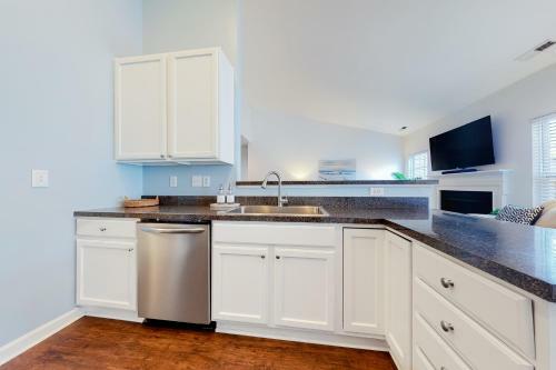 Bayview Landing --- 37544 Janice Cir