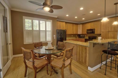37556 Leisure Dr