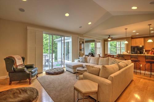 37556 Leisure Dr