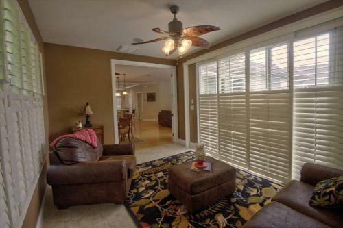 37556 Leisure Dr