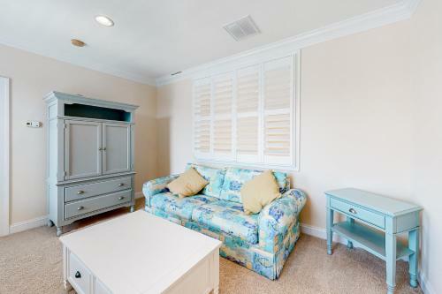 Bayside Resort --- 31536 Winterberry Pkwy