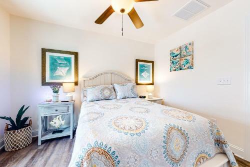 Seashore Villas --- 30116 Tidal Bay Ln