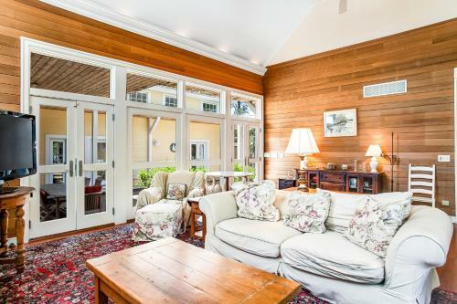 Rehoboth Beach --- 6 Holly Road