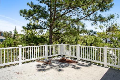 Rehoboth Beach --- 6 Holly Road