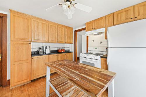 Rehoboth Beach 37556 Atlantic Ave