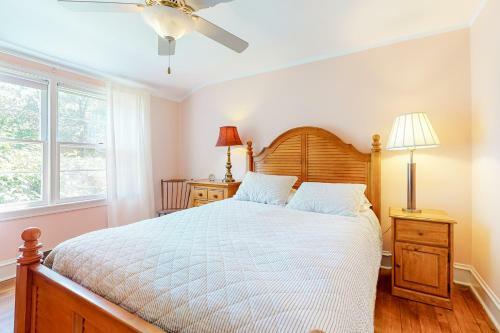 Ocean View --- 30839 Cedar Neck Rd