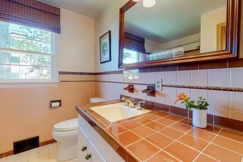 Ocean View --- 30839 Cedar Neck Rd