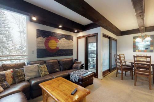 Perfect 3bd Lionshead Condo