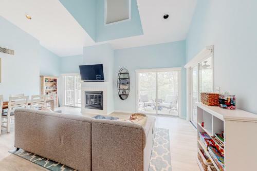Sea Colony --- 54057 Starfish Ct