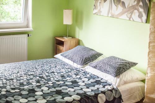 Apartm�ny U ?erven�ho Stromu