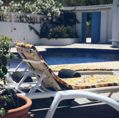 3 Bed Apartment In Luxury Country House With Pool