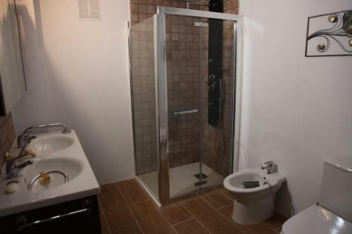 3 Bed Apartment In Luxury Country House With Pool