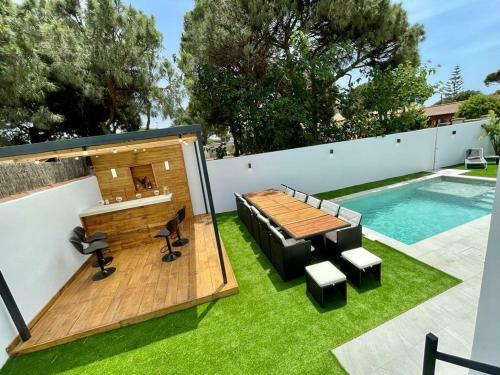 Preciosa Villa De Lujo Con Piscina A 100m De La Playa
