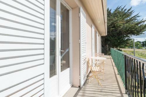 Maison Spacieuse Avec �tage Dans Une Impasse