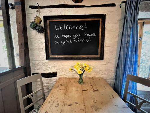 Hideaway In Devon, Perfect For Couples (and Dogs)