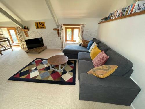 Contemporary Loft Apartment In Devon Countryside
