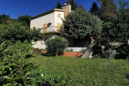 Apartamento Appartement Dans Maison Hyper Calme, Avec Terrasse, Sud Ard�che