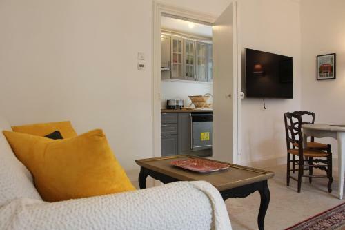 Apartamento Clos Montcenoux, Au Coeur De Bourges.