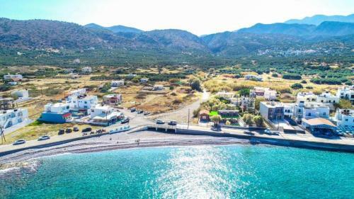 Apartamento Terrazeus - Stone House Beachfront 3