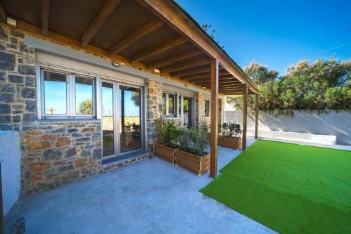 Apartamento Terrazeus - Stone House Beachfront 2
