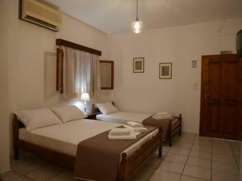 Apartamento Chrysoula?s Welcoming Triple Room With Yard