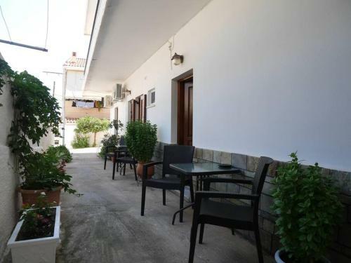 Apartamento Chrysoula?s Welcoming Triple Room With Yard