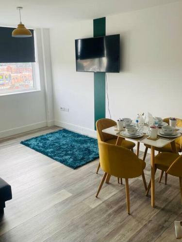 Apt609 2 Bedroom Serviced Apartment - Free Parking