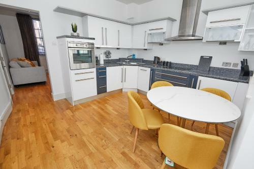 Apartamento Derby City Town House