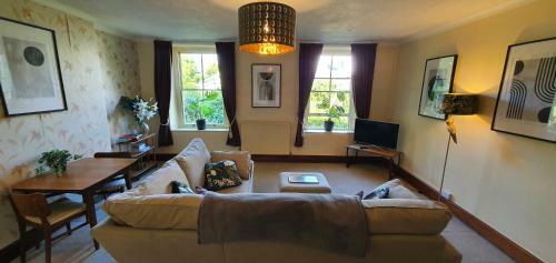 The Apartment At Pen Y Coed Hall