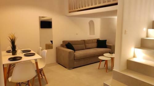 Rania's Home