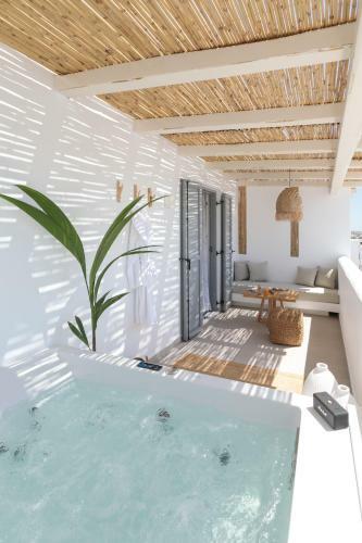 Kamvas Deluxe Apartments