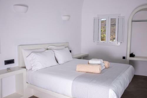 Hotel White Cave Villas