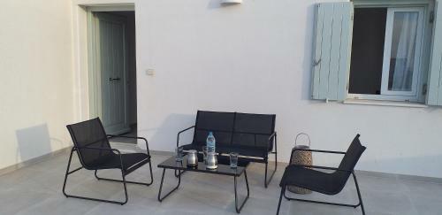 Elea Apartment