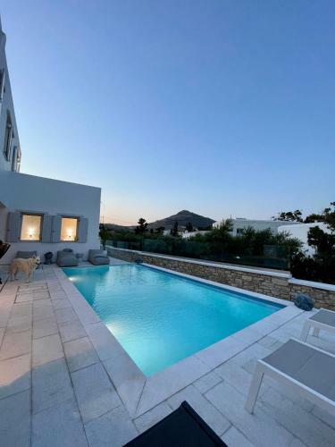 Sunsenses Villas And Resort
