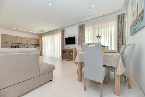 Apartamento "babe" Beachfront Residence