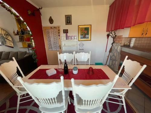 Colorful And Happy Apartment Suko?an - With Parking