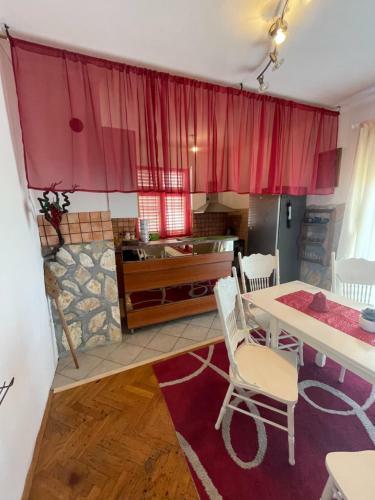 Colorful And Happy Apartment Suko?an - With Parking