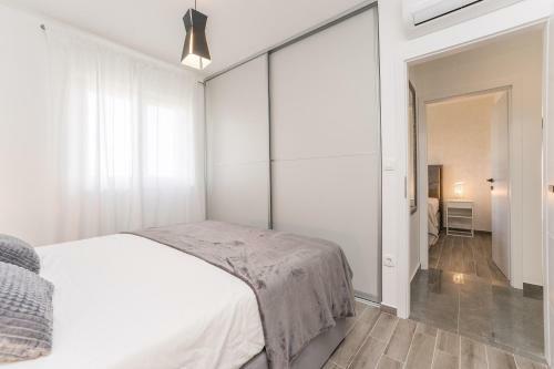Hostal Luxury D Apartments
