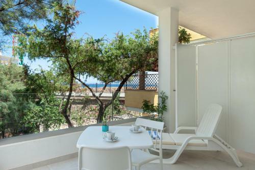 Hostal Lux B&beach Sardvs Castelsardo
